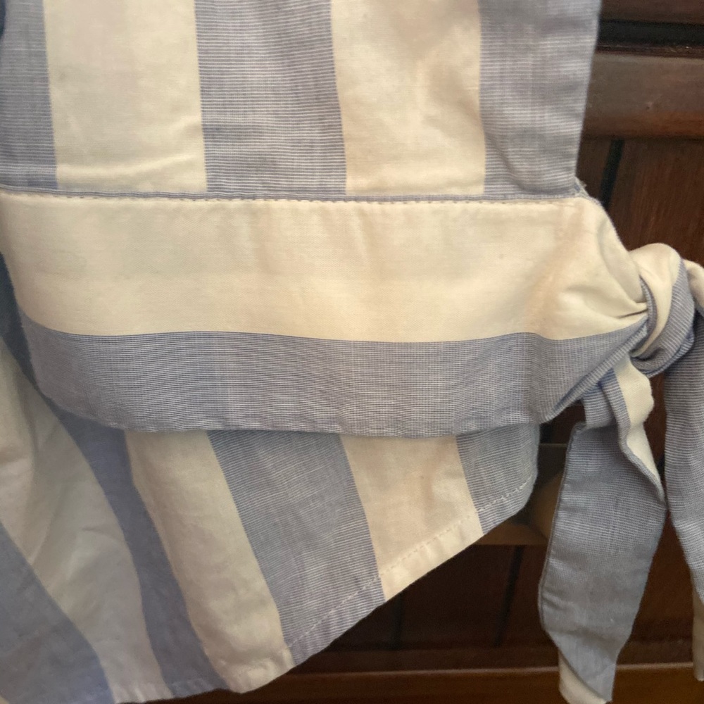 NWOT striped buttoned down shirt
